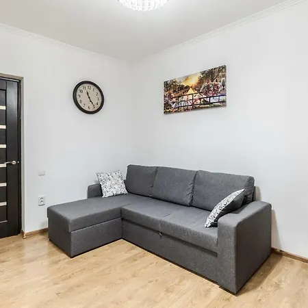Homey Apartment Lviv