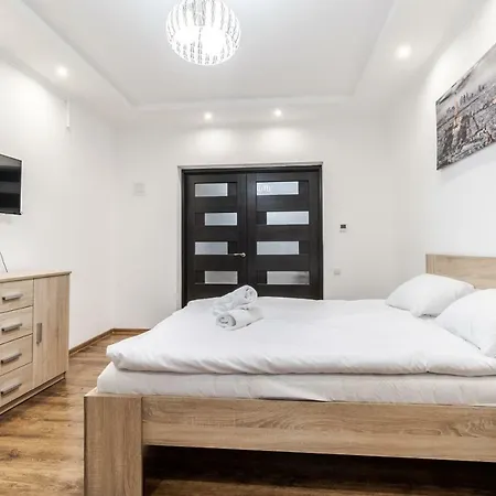 Apartment Homey